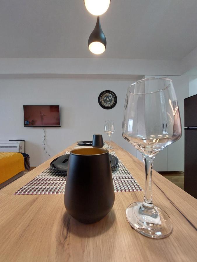 Box Apartment סקופיה מראה חיצוני תמונה