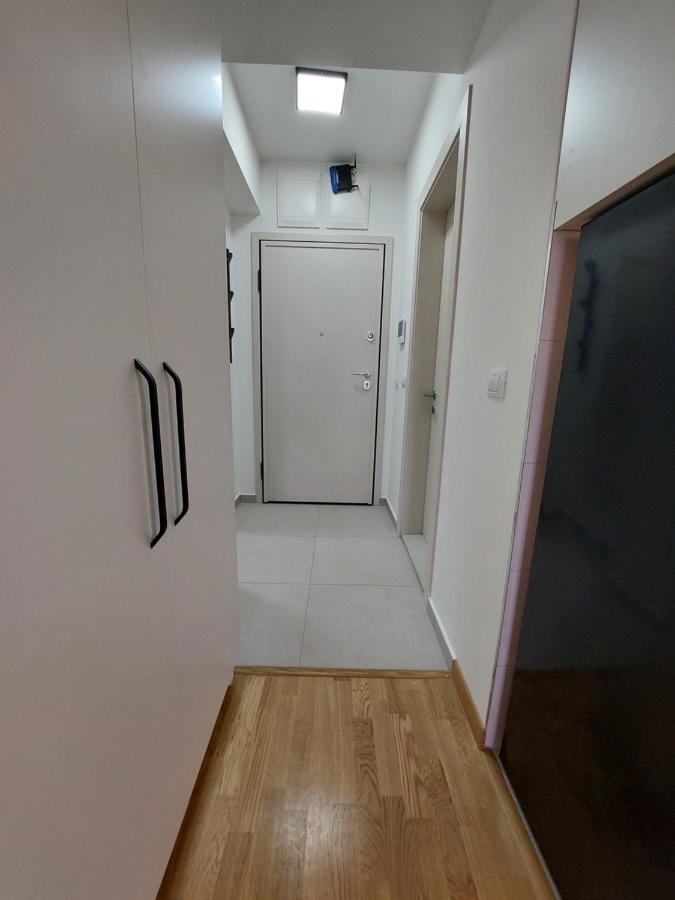Box Apartment סקופיה מראה חיצוני תמונה